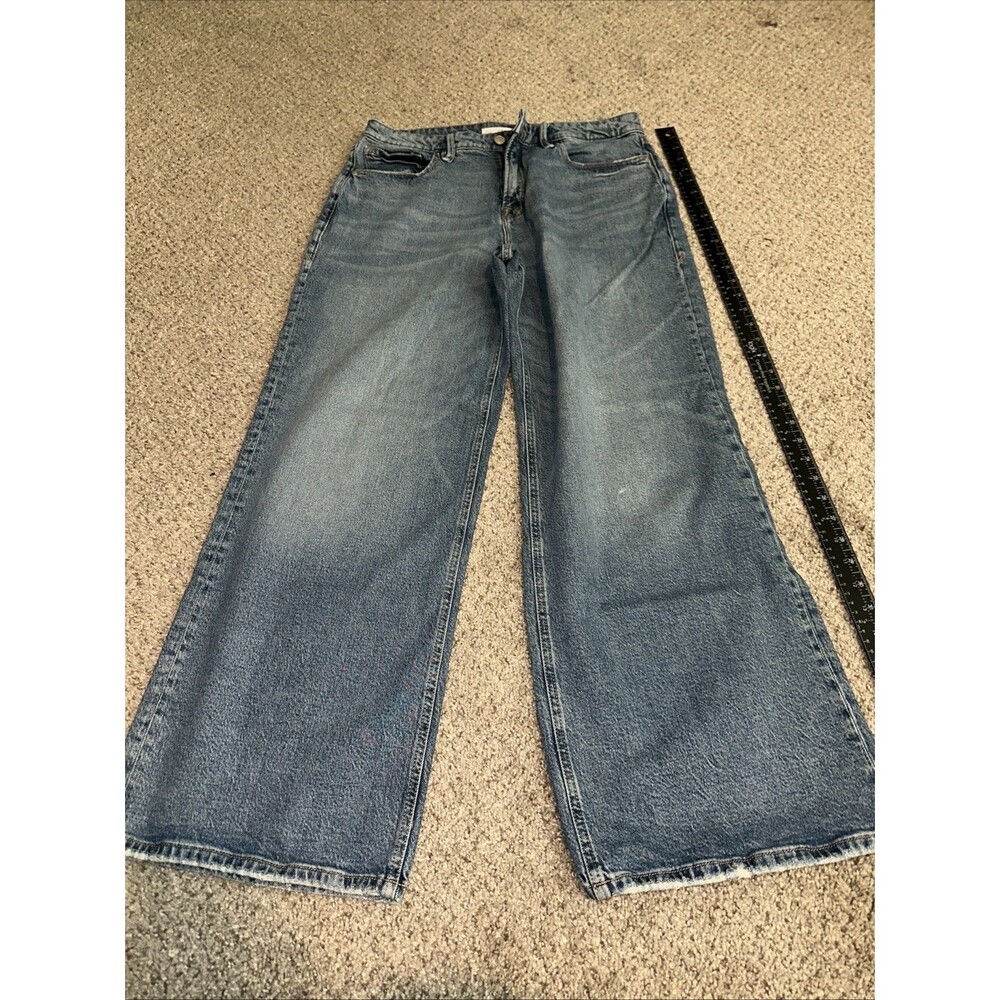 Good American Jeans Good Ease Petite  Skinny Blue Size 10/30 Straight Leg Womens